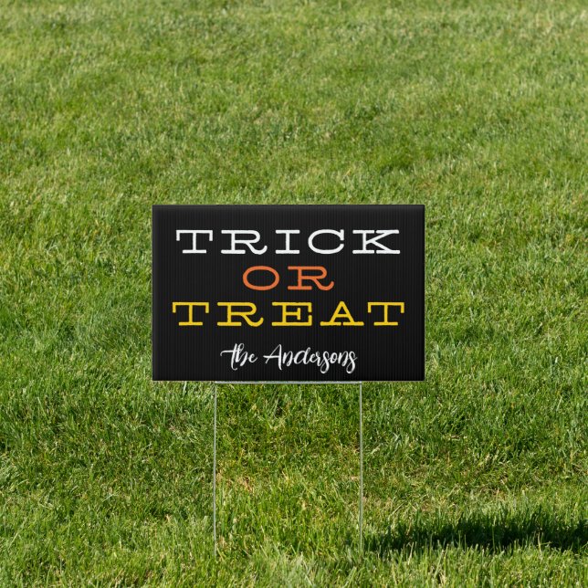 Modern Trick-Or-Treat Halloween Personalized Yard Sign (Insitu)