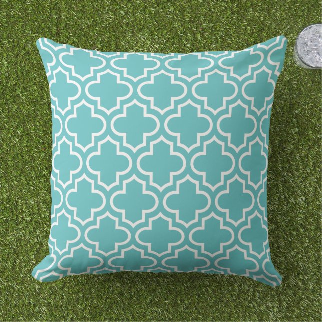 Modern Turquoise Blue Moroccan Quatrefoil Pattern Outdoor Pillow (Grass)