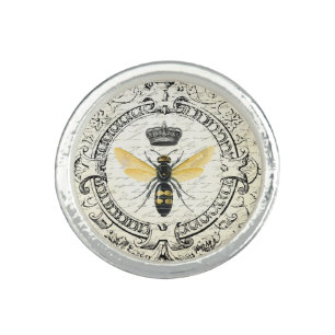 Modern vintage french queen bee ring