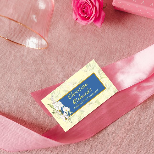 Modern White Rose Floral Logo Business Card (Creator Uploaded)