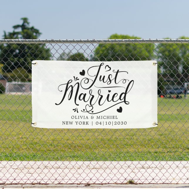 Modern With Heart Just Married Car Banner (Insitu)