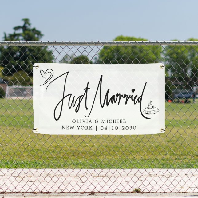Modern With Heart Just Married Car Banner (Insitu)