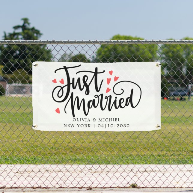 Modern With Heart Just Married Car Banner (Insitu)