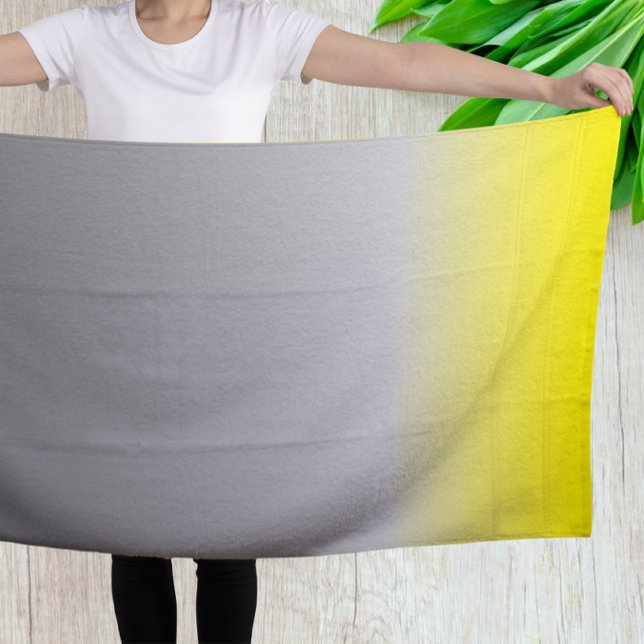 modern yellow gray  ombré bath towel set (Creator Uploaded)