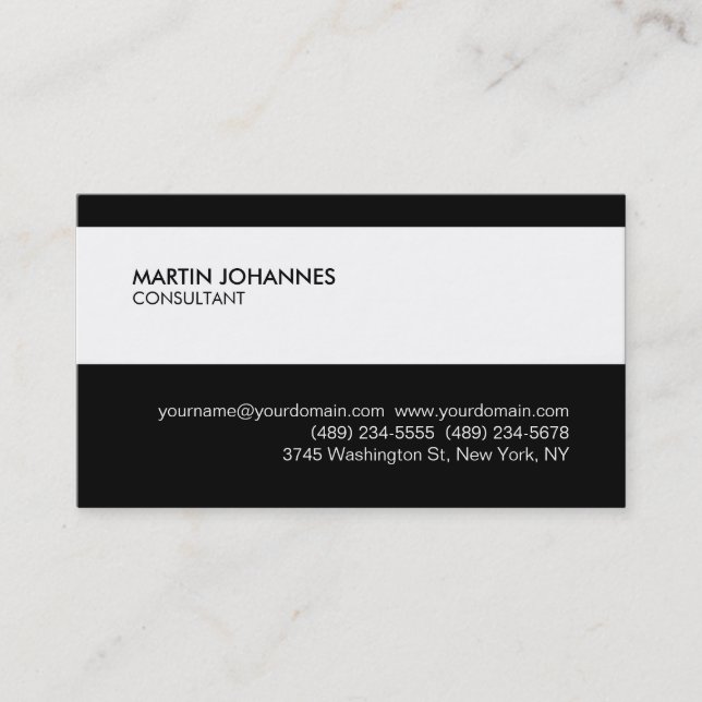 Modernist Stylish Black White Business Card (Front)