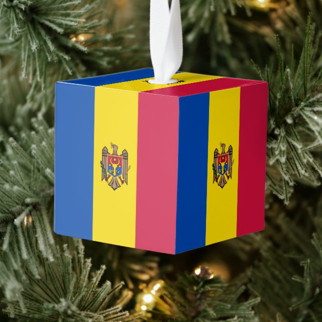Moldavia flag cube ornament (Tree)