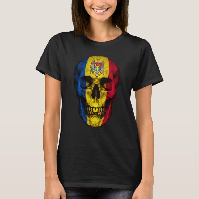 Moldova Flag Skull Moldovan Roots Proud Patriotic T-Shirt (Front)
