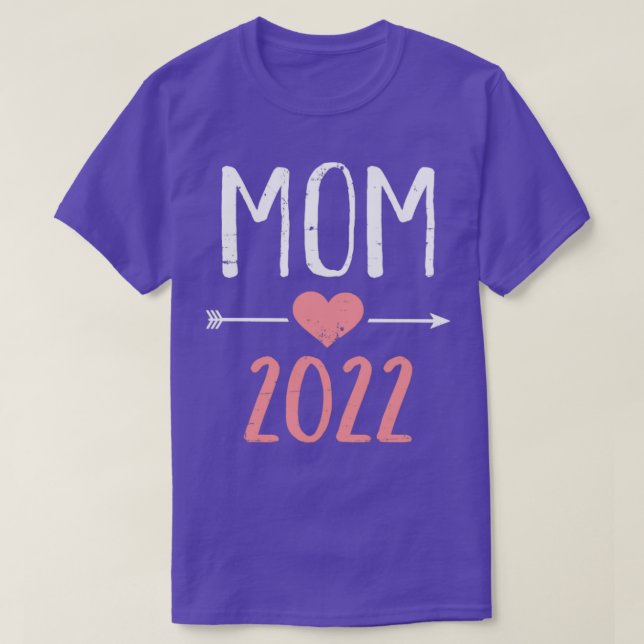 Mom 2022 for pregnancy announcement2 T-Shirt (Design Front)