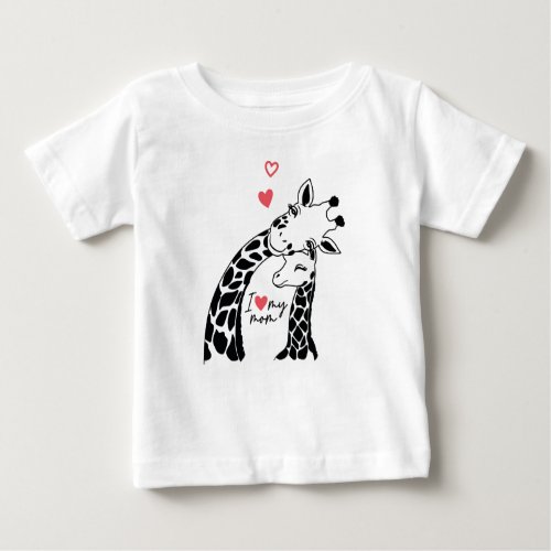 Mom and baby giraffe t_shirt