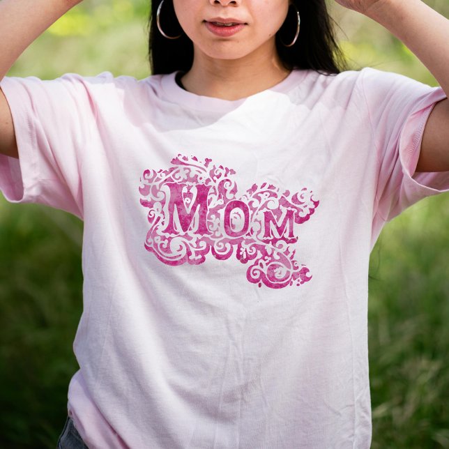 "Mom" decorative pink t-shirt (Creator Uploaded)