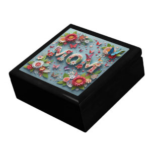 MOM Design Text with Flowers and Butterflies Gift Box