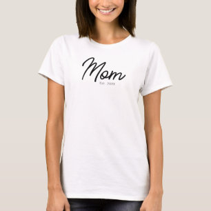 Mom Established Black Script Minimal Elegant T-Shirt