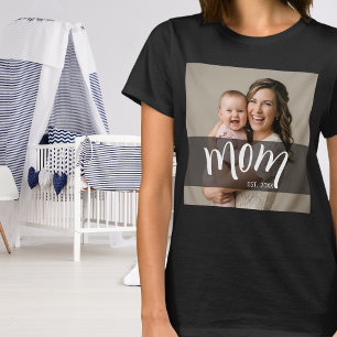 Mom Established Photo Gift for New Mama T-Shirt