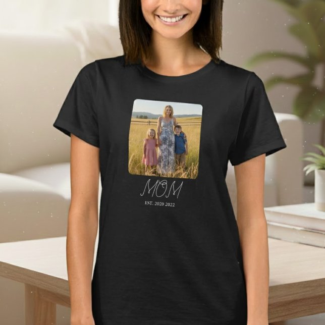 Mom Established Script Photo T-Shirt (Creator Uploaded)