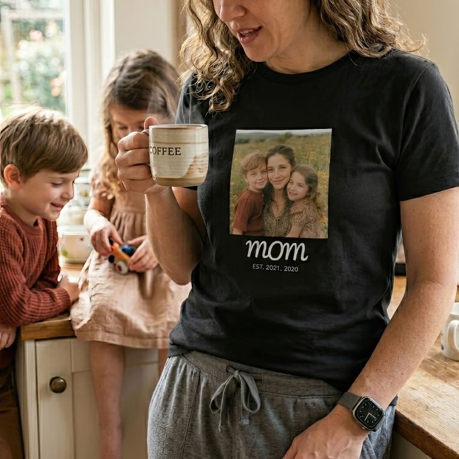 Mom Established Script Photo T-Shirt (Creator Uploaded)