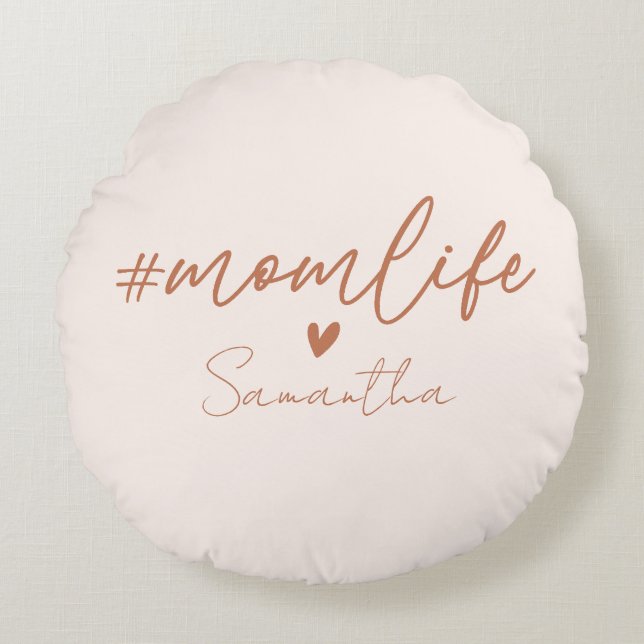 Mom Life - Rustic Charm Design Round Pillow (Front)