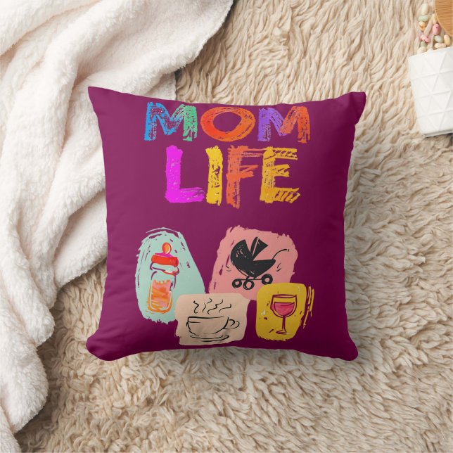 MOM LIFE Throw Pillow – Joy of Motherhood (Blanket)