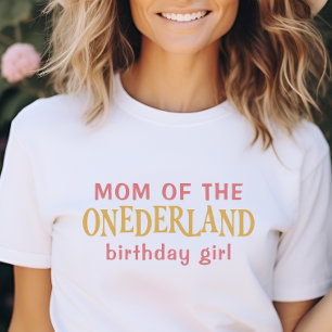 Mom of the birthday girl Alice in Wonderland T-Shirt