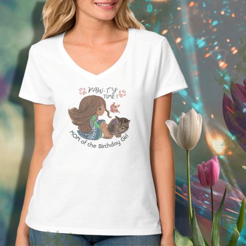 Mom of the Birthday Girl Cat   T_Shirt