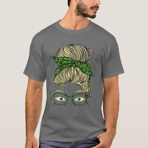 Mom Women Messy Bun St Patricks Day Shamrock Clove T-Shirt