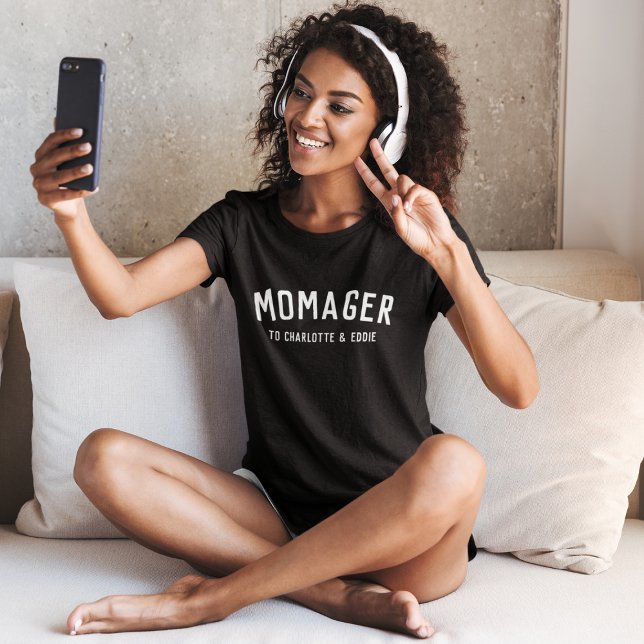 Momager | Modern Mom Manager Kids Names T-Shirt (Creator Uploaded)