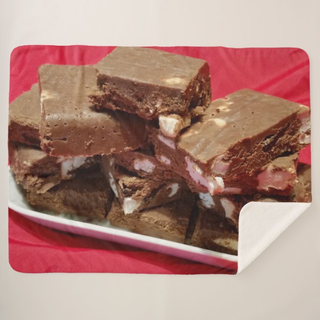 momcherrymarshmallowfudge sherpa blanket (Front (Horizontal))