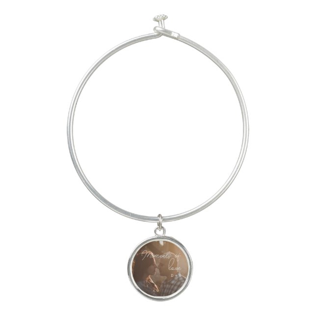 Moments of love, couple in love bangle bracelet (Front)