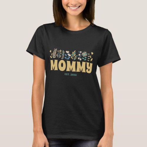Mommy Groovy Wildflower Retro Vintage Floral Mom T_Shirt