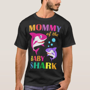 Mommy Of The Baby Birthday Shark Mommy Shark Mothe T-Shirt