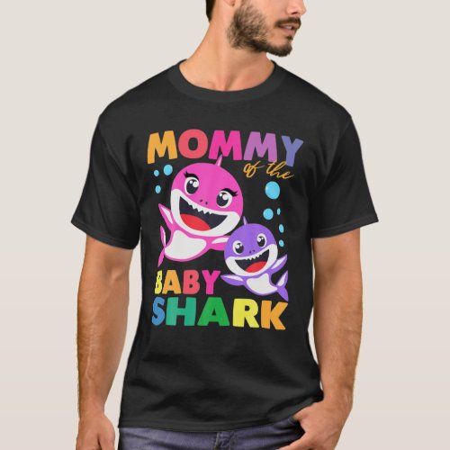 Mommy Of The Baby Shark Birthday Mommy Shark Mothe T_Shirt