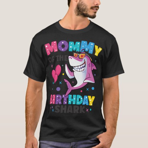 Mommy of the Shark Birthday Mom Matching Family  f T_Shirt