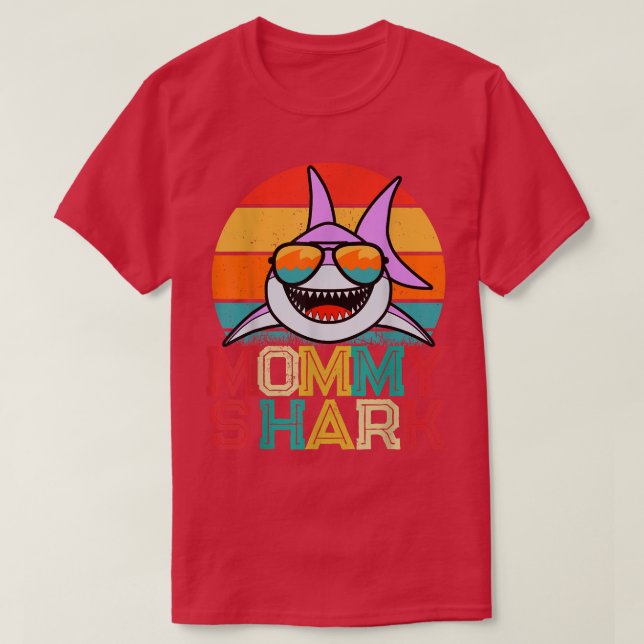 Mommy Shark For Moms & Grandmas Gifts For Mothers  T-Shirt (Design Front)