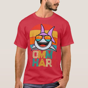 Mommy Shark For Moms & Grandmas Gifts For Mothers  T-Shirt