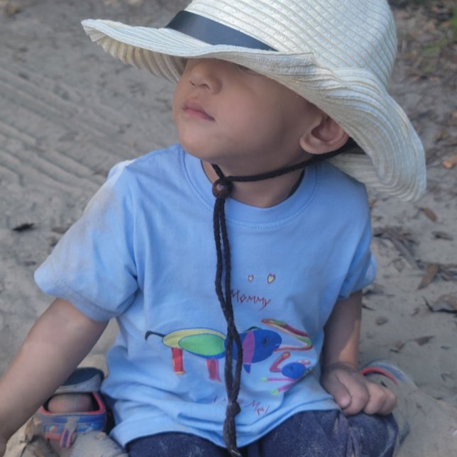 Mommy's Baby Toddler - Fun Gift Ideas Baby T-Shirt (Stylish & Camera Worthy wherever Child goes.)