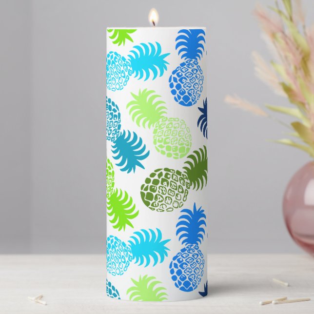 Momona Pineapple Aloha Hawaiian Tropical Cool Pillar Candle (In Situ)