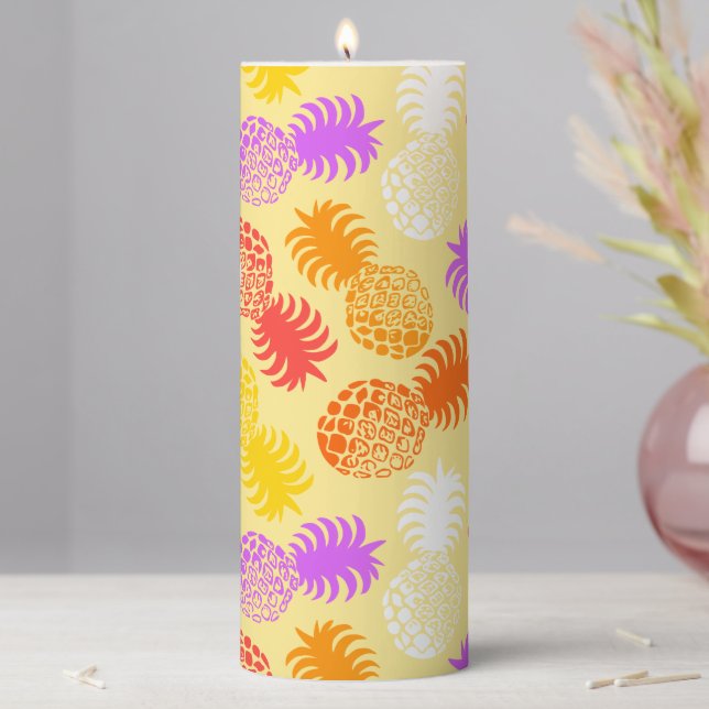 Momona Pineapple Aloha Hawaiian Tropical Warm Pillar Candle (In Situ)