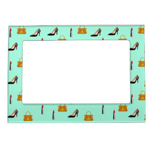 moms needs on green magnetic frame