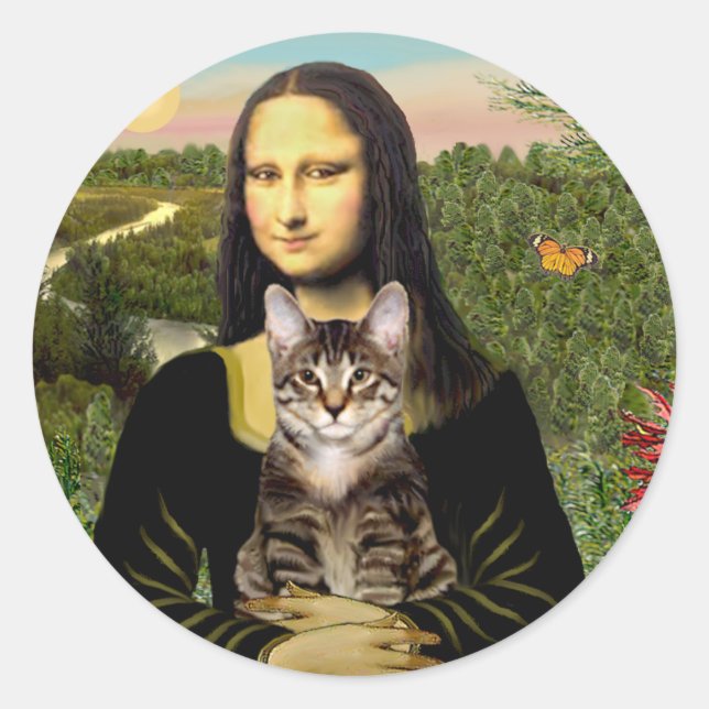 Mona Lisa - Brown Tabby Tiger cat Classic Round Sticker (Front)