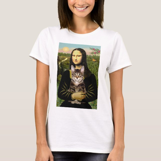 Mona Lisa - Brown Tabby Tiger cat T-Shirt (Front)