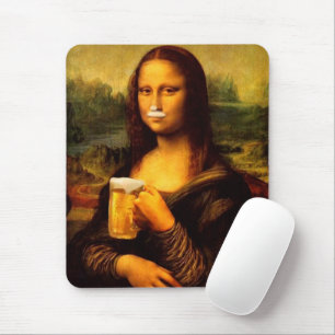 Mona Lisa drinking beer, Beer lover Mouse Pad
