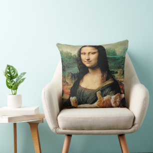 Mona Lisa holding her cat Cat lovers  Throw Pillow