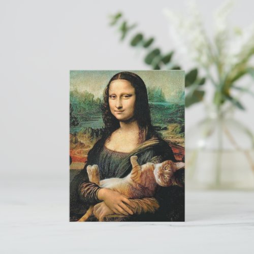 Mona Lisa holding her cat Leonardo da Vinci Postcard