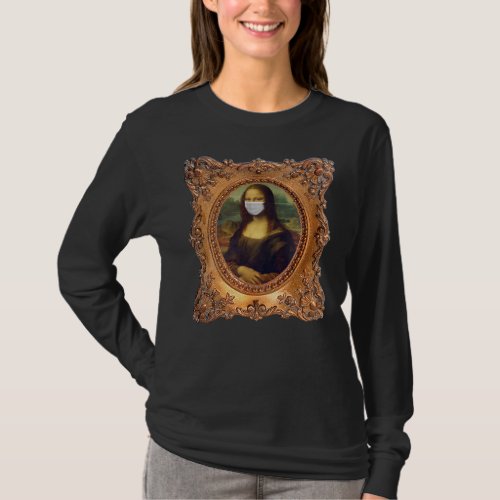 Mona lisa in a surgical mask leonardo da Vinci T_Shirt