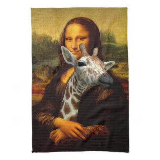 Mona Lisa Loves Giraffes Towel