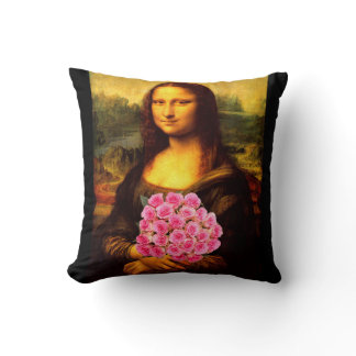 Mona Lisa With Bouquet Of Pink Roses Throw Pillow