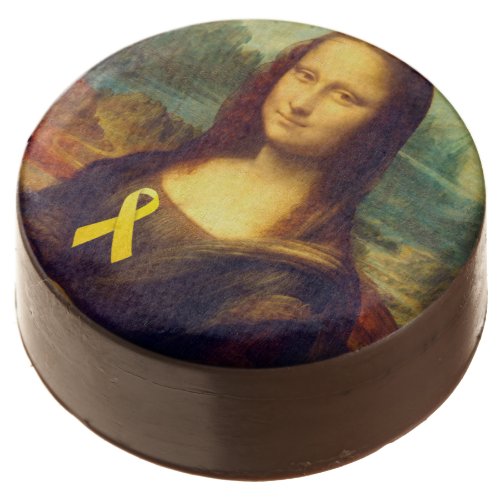 Mona Lisa With Yellow Ribbon Chocolate Dipped Oreo