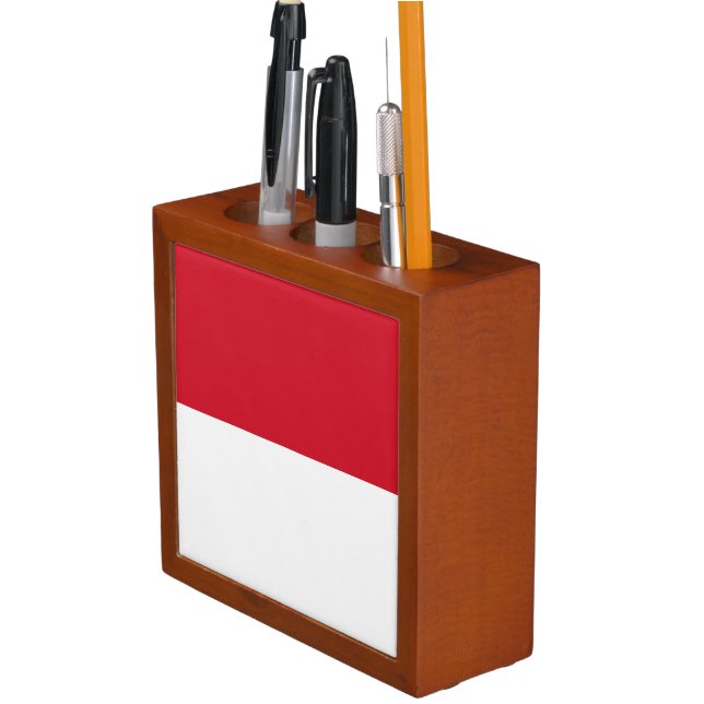 Monaco Flag Desk Organizer (In Situ)
