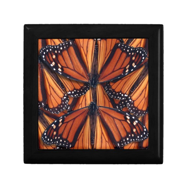 monarch butterfly art gift box (Front)