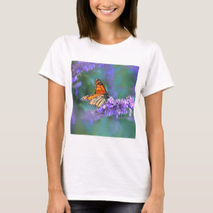 Monarch Butterfly on Purple lilac Flower T-Shirt