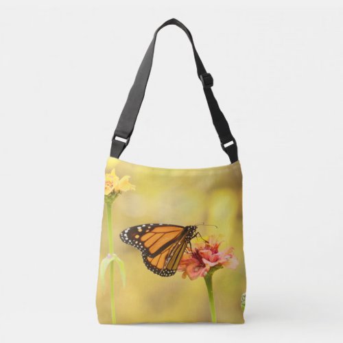 Monarch Butterfly on Zinnia Crossbody Bag